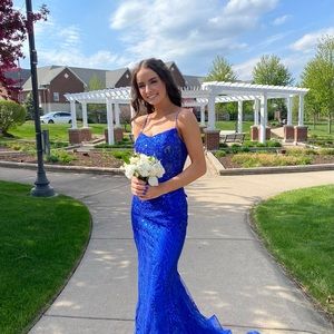 Meet your Posher, Katie